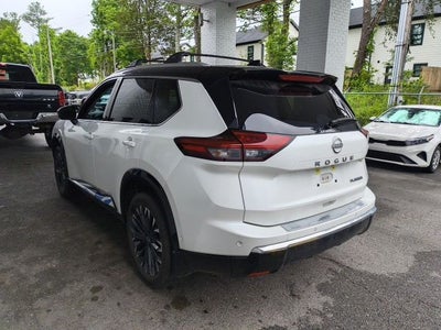 2025 Nissan Rogue Platinum