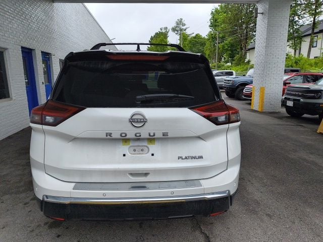 2025 Nissan Rogue Platinum