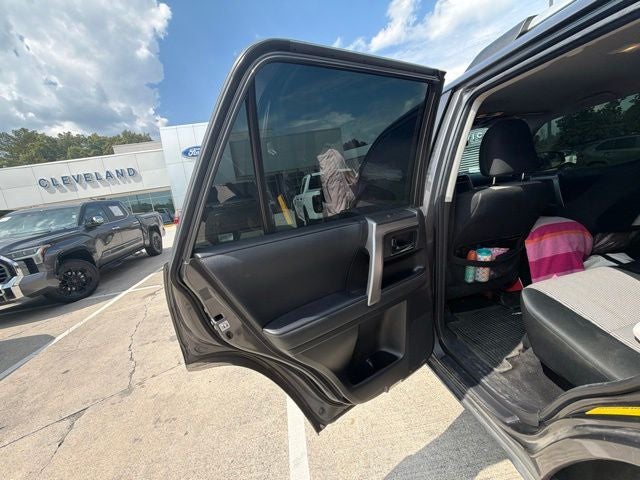 2020 Toyota 4Runner Base