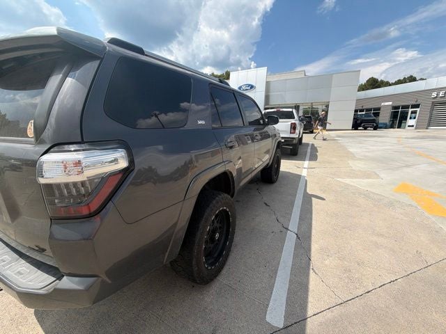 2020 Toyota 4Runner Base