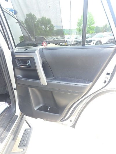 2022 Toyota 4Runner SR5