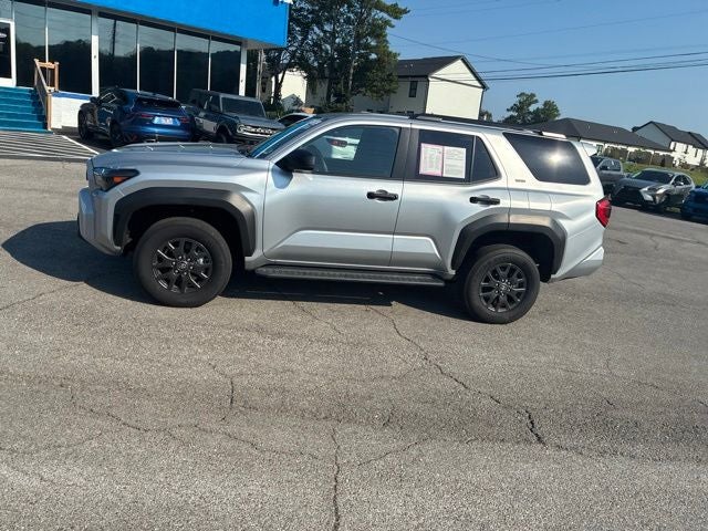 2025 Toyota 4Runner SR5 - Photo 17