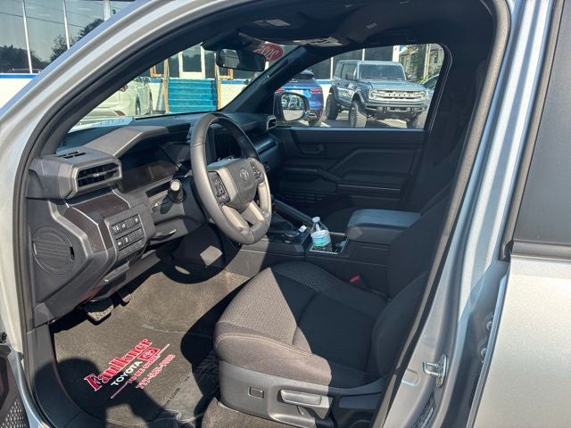 2025 Toyota 4Runner SR5 - Photo 79