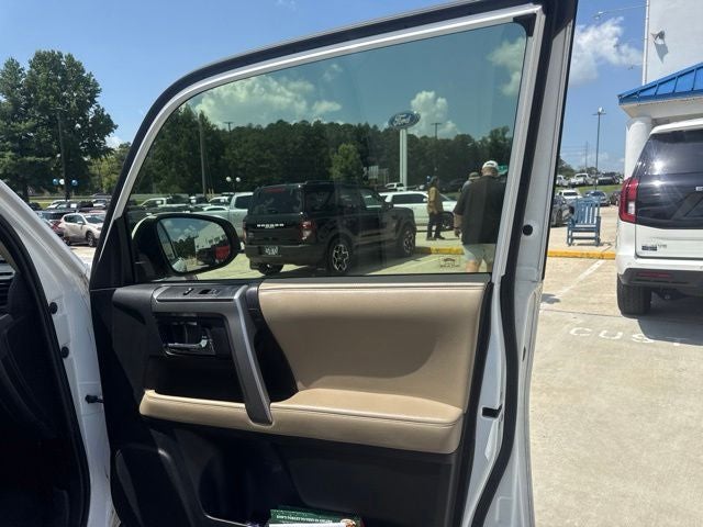 2017 Toyota 4Runner Base