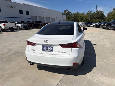2016 Lexus IS 200t