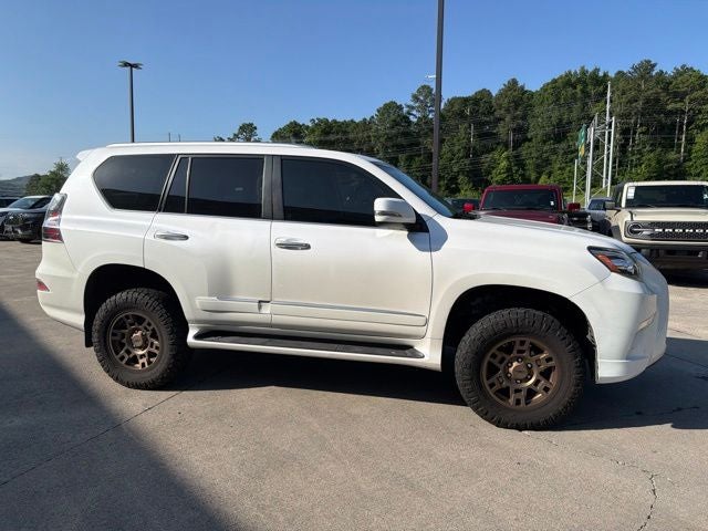 2017 Lexus GX 460