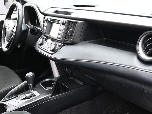 2018 Toyota RAV4 Hybrid XLE