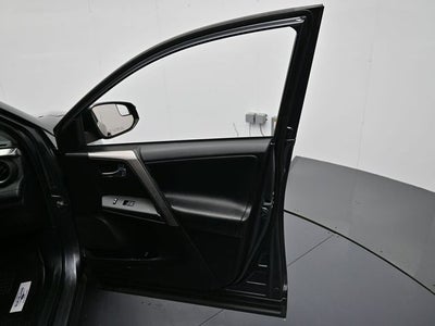 2018 Toyota RAV4 Hybrid XLE