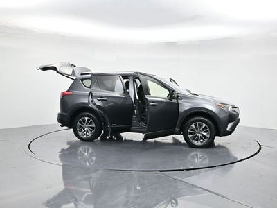 2018 Toyota RAV4 Hybrid XLE