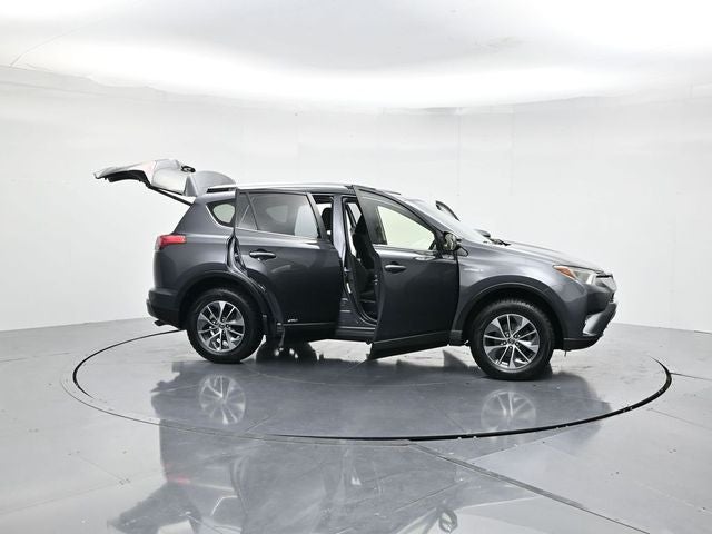 2018 Toyota RAV4 Hybrid XLE