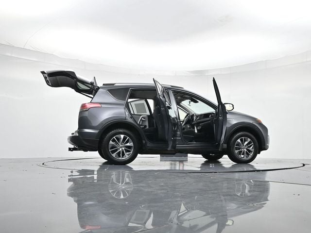 2018 Toyota RAV4 Hybrid XLE