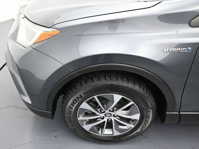 2018 Toyota RAV4 Hybrid XLE