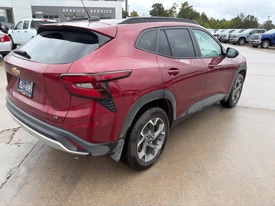 2025 Chevrolet Trax LT