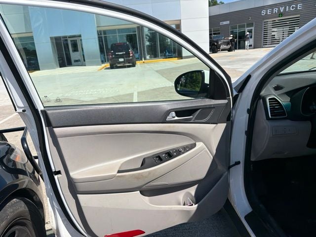2021 Hyundai Tucson SE