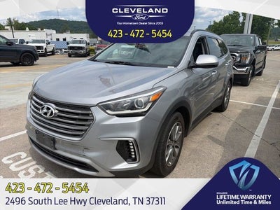 2017 Hyundai Santa Fe SE