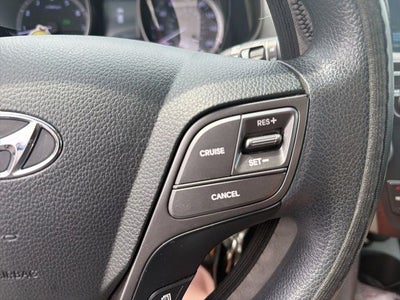 2017 Hyundai Santa Fe SE