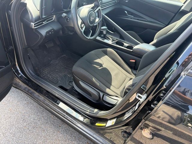 2021 Hyundai Elantra Hybrid Blue