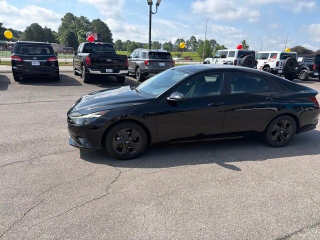 2021 Hyundai Elantra Hybrid Blue