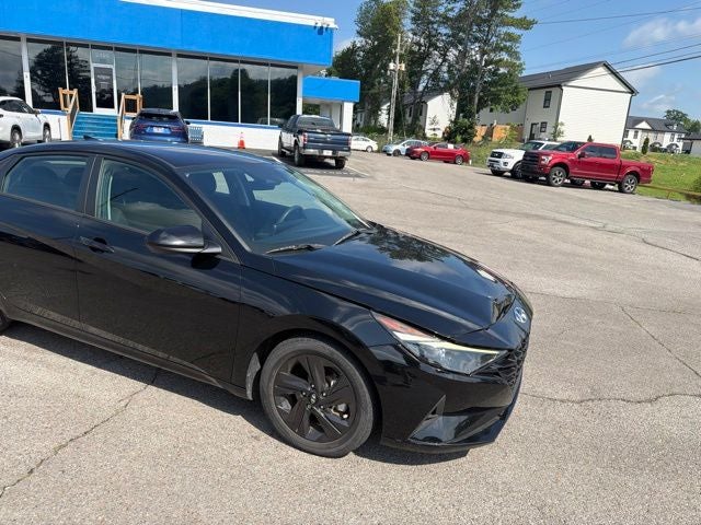 2021 Hyundai Elantra Hybrid Blue