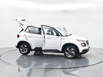 2024 Hyundai Venue SEL