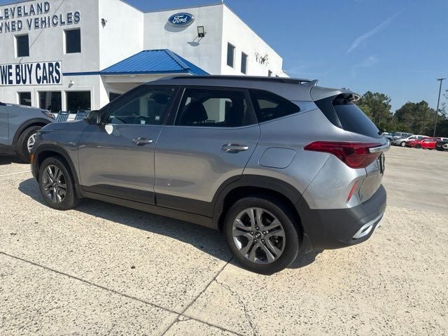 2021 Kia Seltos S