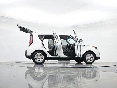 2015 Kia Soul Base