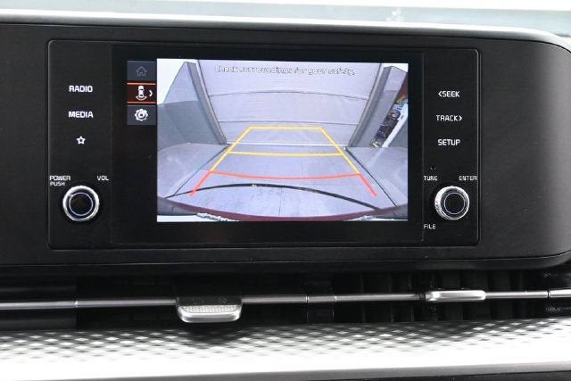 2024 Kia Carnival LX
