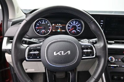 2024 Kia Carnival LX