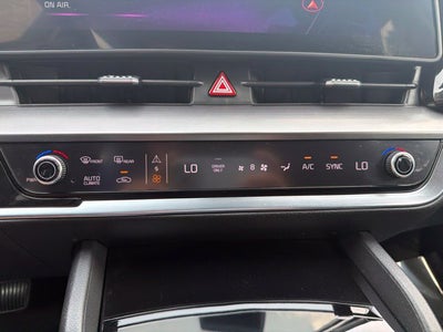 2025 Kia Sportage Hybrid EX