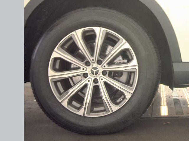 2024 Mercedes-Benz GLC GLC 300