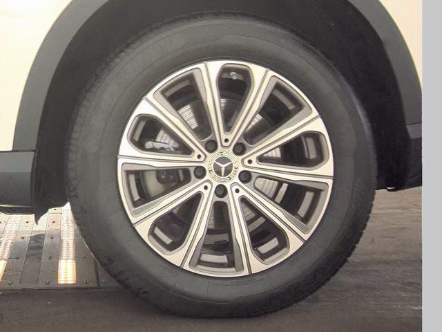 2024 Mercedes-Benz GLC GLC 300