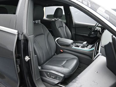 2021 Audi Q8 55 Premium Plus quattro