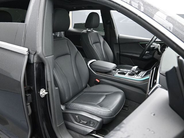 2021 Audi Q8 55 Premium Plus quattro