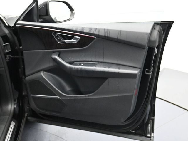 2021 Audi Q8 55 Premium Plus quattro