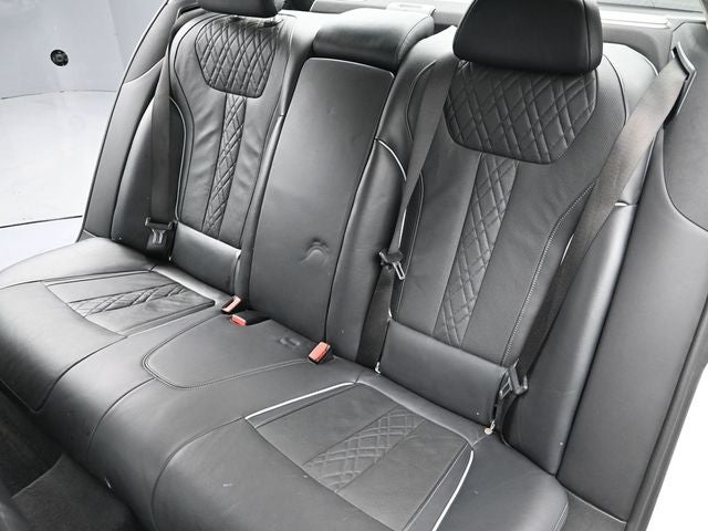 2022 BMW 7 Series 750i xDrive