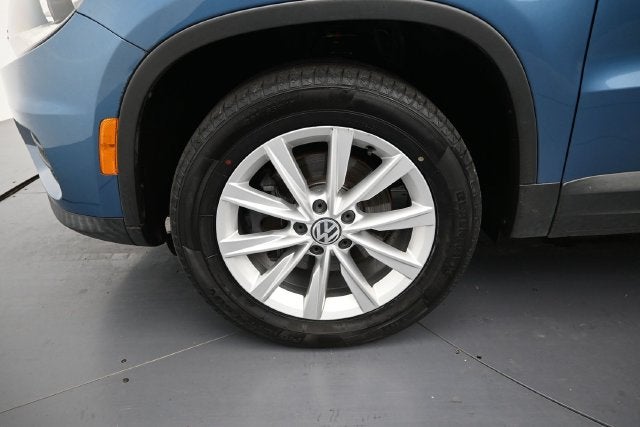 2018 Volkswagen Tiguan Limited 2.0T