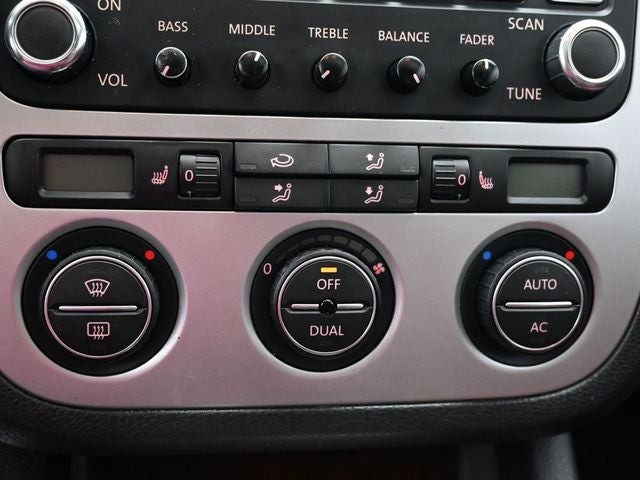 2009 Volkswagen Eos Lux