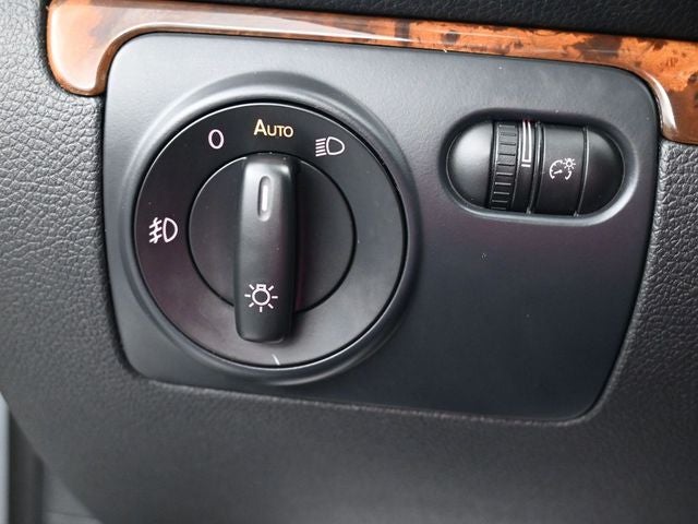 2009 Volkswagen Eos Lux