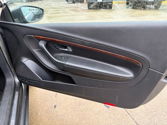 2012 Volkswagen Eos Lux