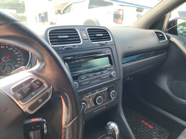 2014 Volkswagen GTI Wolfsburg