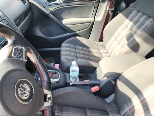 2014 Volkswagen GTI Wolfsburg