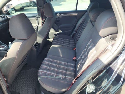 2014 Volkswagen GTI Wolfsburg