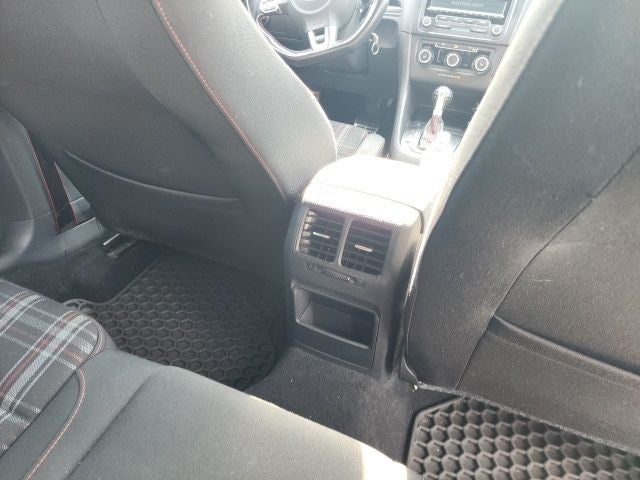 2014 Volkswagen GTI Wolfsburg