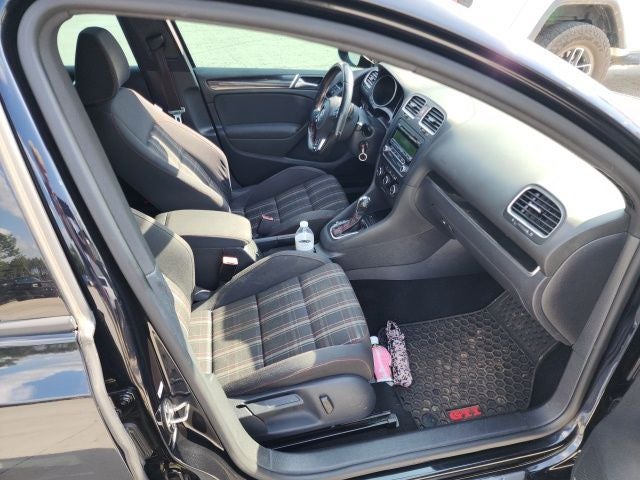 2014 Volkswagen GTI Wolfsburg