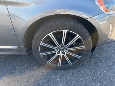 2016 Volvo XC60 T5 Drive-E Platinum