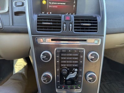 2016 Volvo XC60 T5 Drive-E Platinum