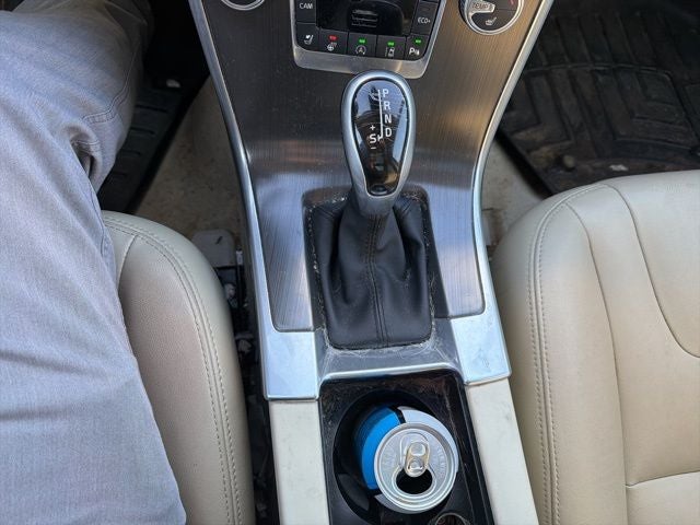 2016 Volvo XC60 T5 Drive-E Platinum