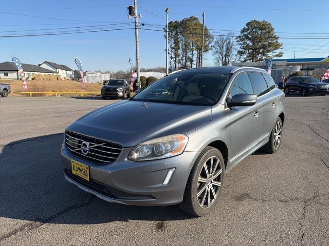 2016 Volvo XC60 T5 Drive-E Platinum