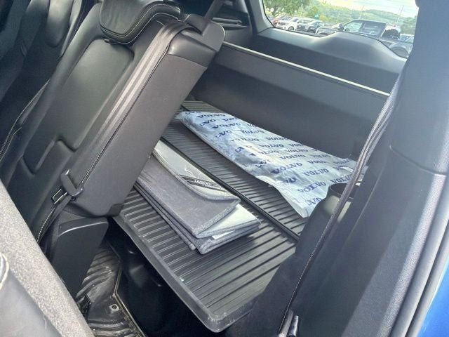 2019 Volvo XC90 T6 R-Design