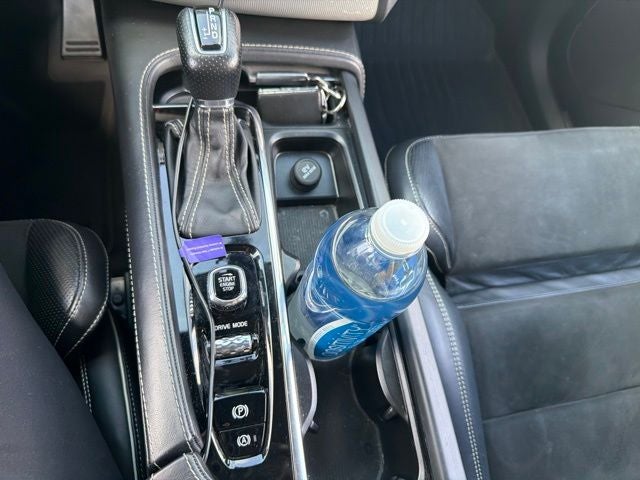 2019 Volvo XC90 T6 R-Design